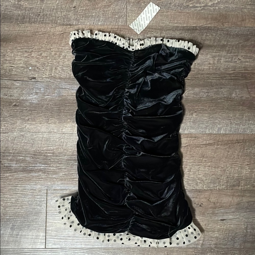 NWT Kimichi Blue Black Velvet Ruched Strapless polka dot trim mini Dress